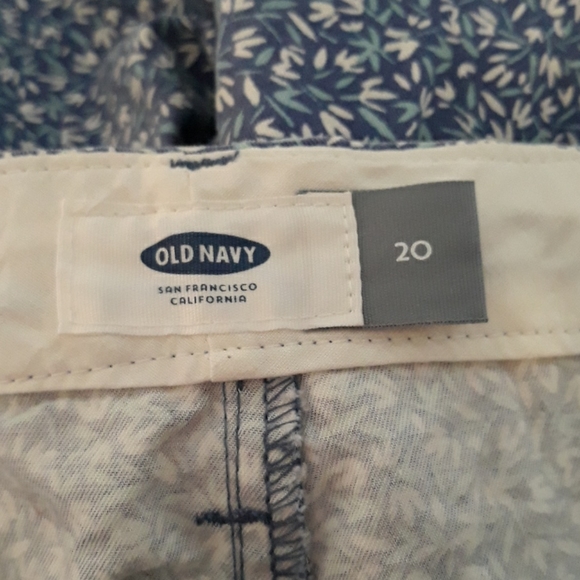 Old Navy shorts size 20 - Picture 5 of 5